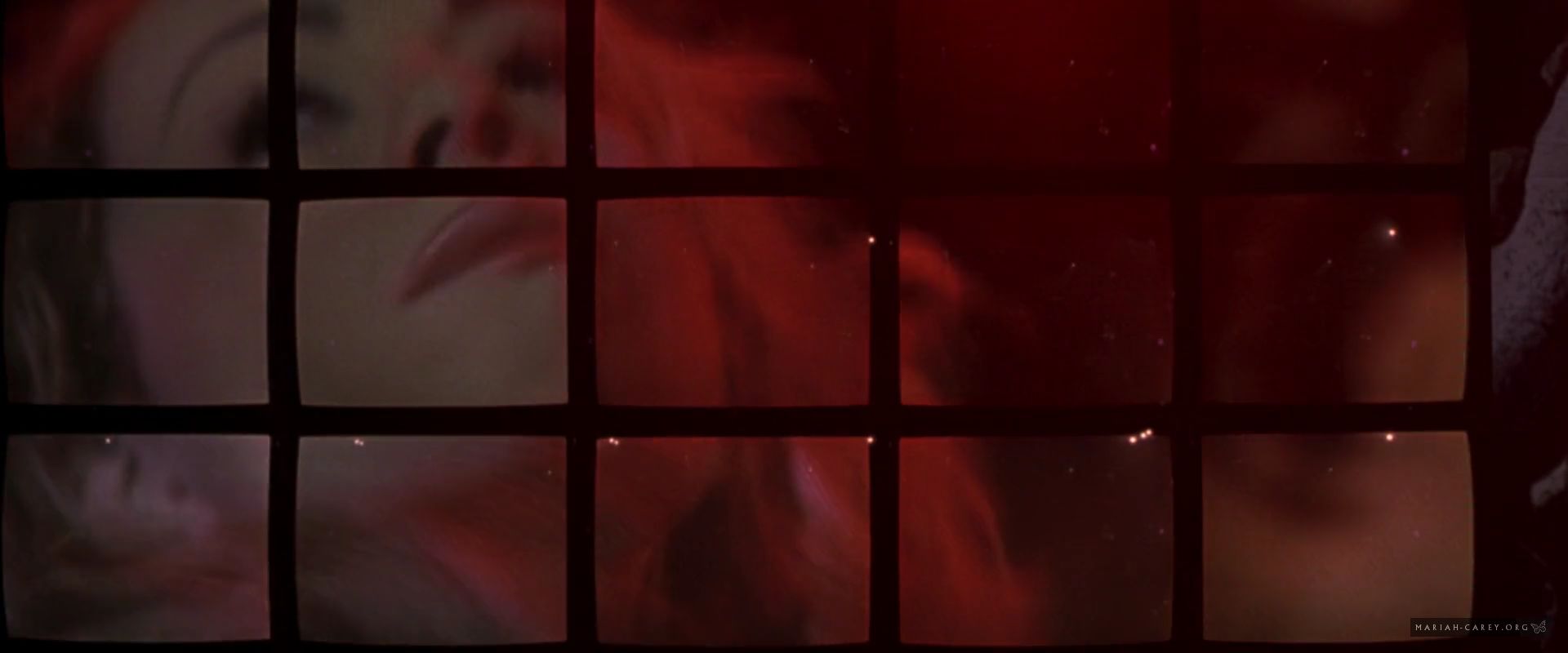 Glitter-00001.jpg